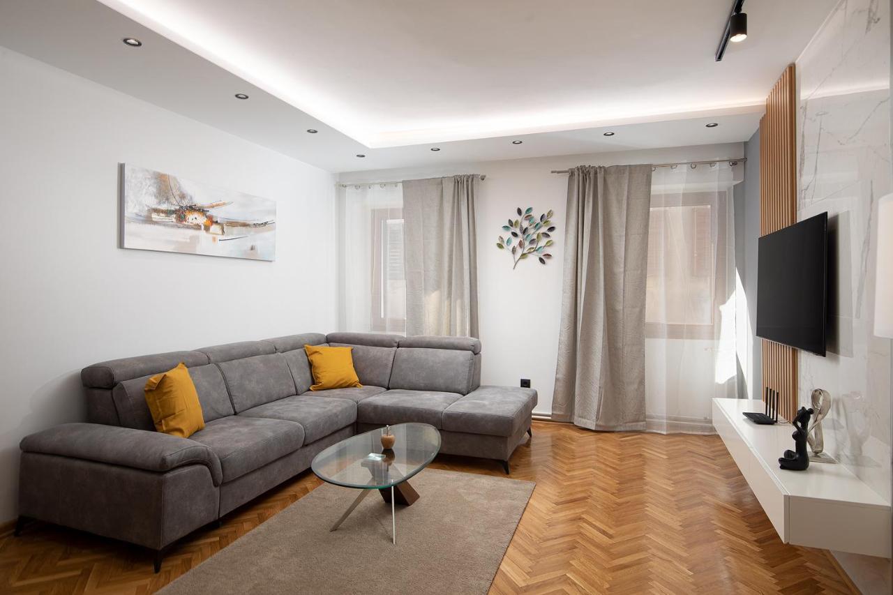 Sena Luxury Apartments PUY 외부 사진